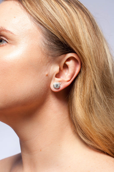 BON BON grey earrings decorated with platinum