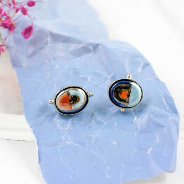 Blue and orange mismatched mini earrings