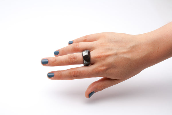 17.5 size ceramic ring Rhea