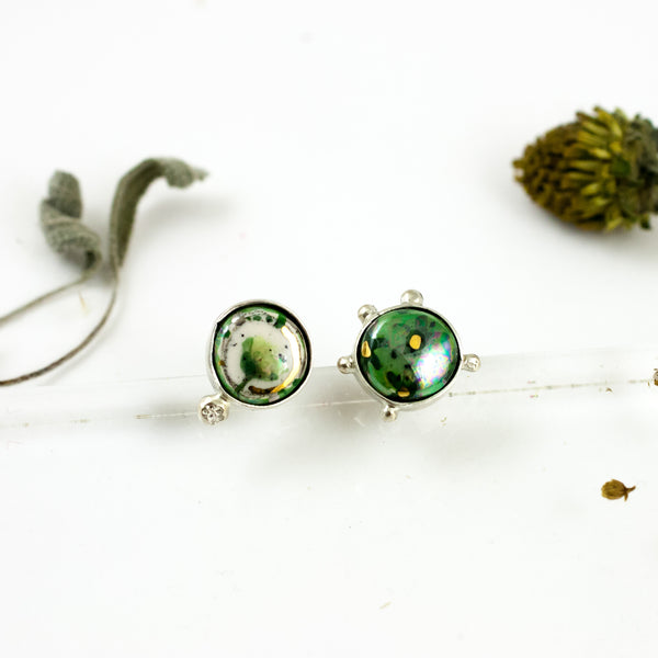 Green BON BON earrings with flower decorated ceramics