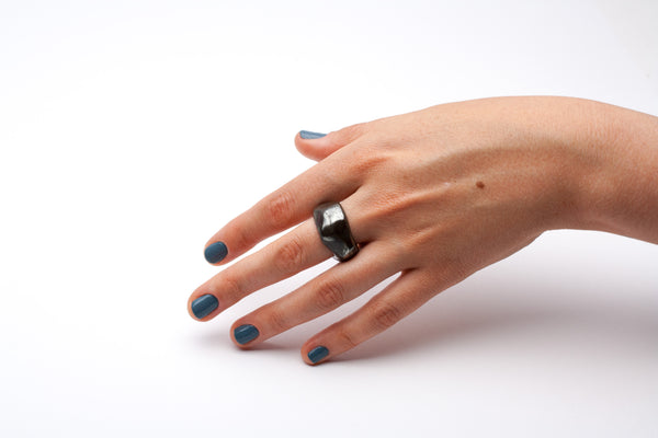 17.5 size ceramic ring Rhea