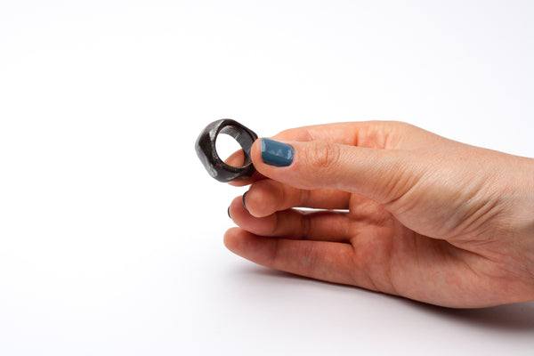 17.5 size ceramic ring Rhea