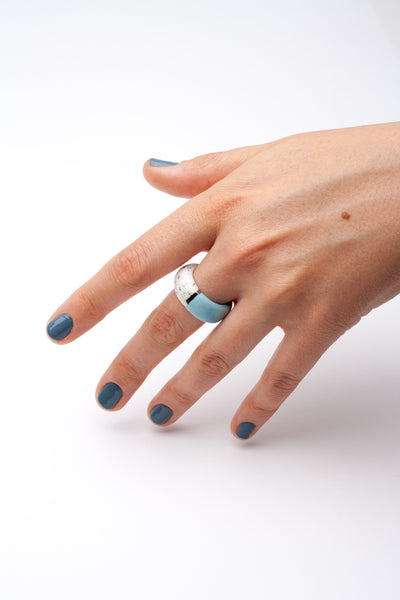 17.5 size ceramic ring Aura