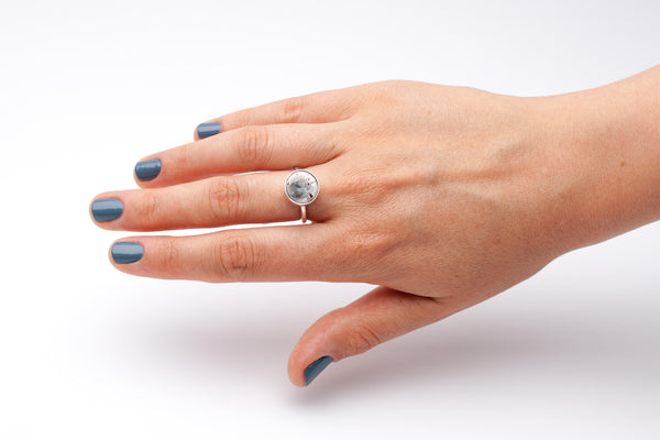 17 dydžio žiedas Kooning