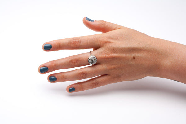 17 dydžio žiedas COHEN