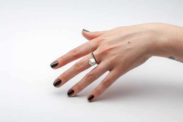 18 dydžio žiedas Evola