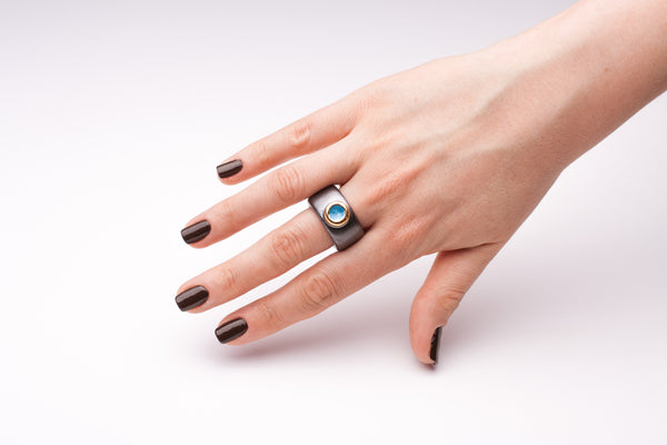 17.5 size ceramic ring Ogma