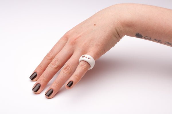 15.5 dydžio keramikos žiedas Nudd