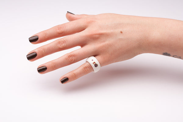 15.5 dydžio keramikos žiedas Nudd