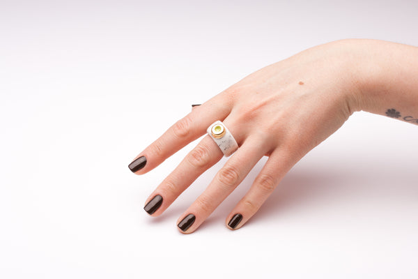 17 izmēra keramiskais gredzens Maeve