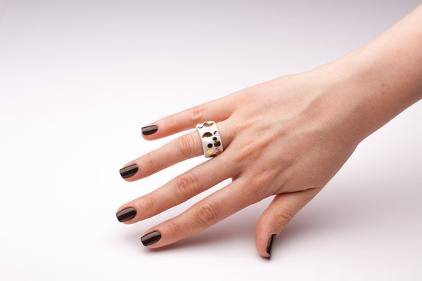 16.5 size Ceramic ring Creidhne