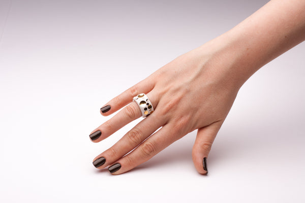 16.5 size Ceramic ring Creidhne