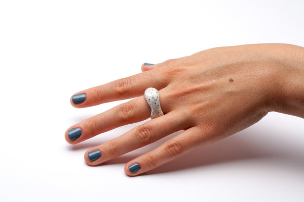 17 izmēra keramiskais gredzens Eirene