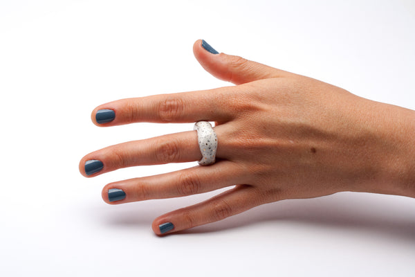 17 izmēra keramiskais gredzens Eirene