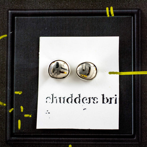 White and black earrings ABSTRACT