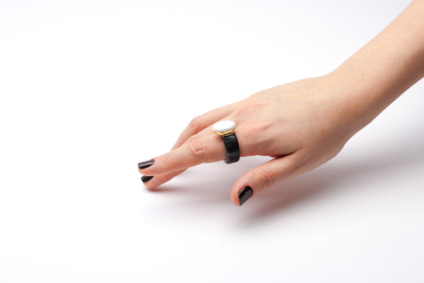 19 dydžio keramikos žiedas Aker