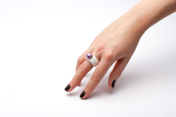 18 dydžio keramikos žiedas Hapi