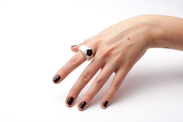 19 size ceramic ring Khonsu