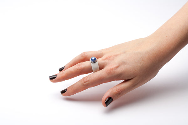 18 dydžio keramikos žiedas Bastet