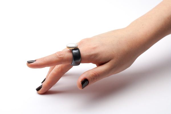 19 size ceramic ring Nefertum