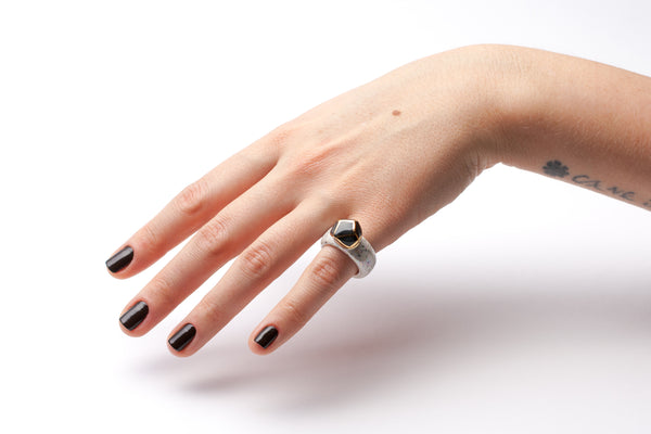 15.5 size ceramic ring Phat