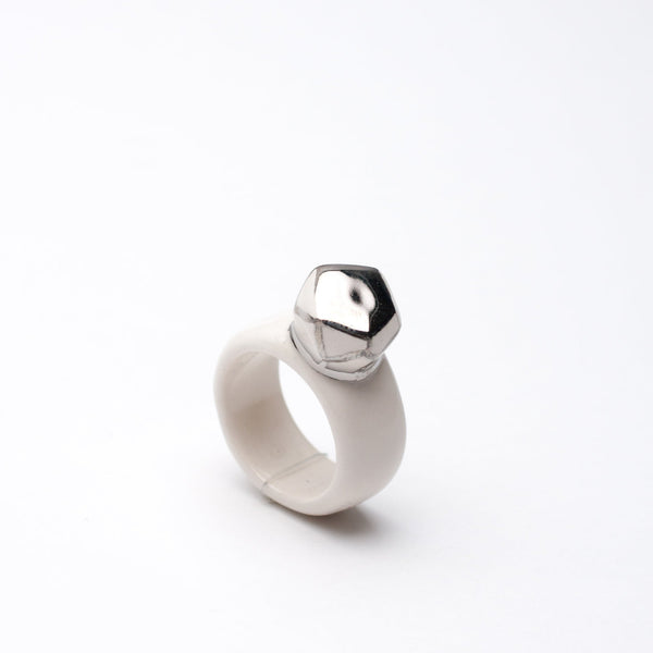 19 size ceramic ring Khonsu