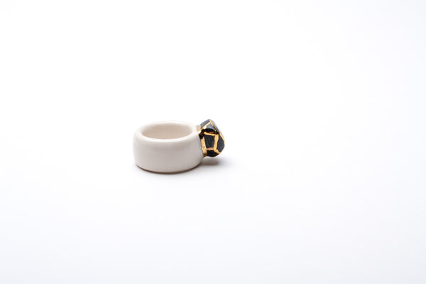 15 size ceramic ring Thoth