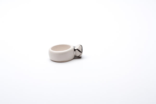 19 size ceramic ring Khonsu