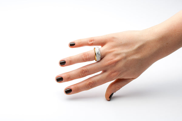 16 izmēra keramiskais gredzens Amheh