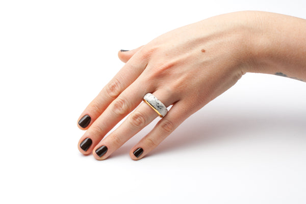 16 izmēra keramiskais gredzens Amheh