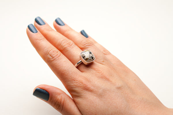 17.5 dydžio žiedas MALEVICH