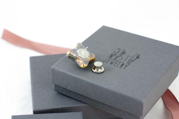 Gold and yellow color flower brooch - Aiste Jewelry