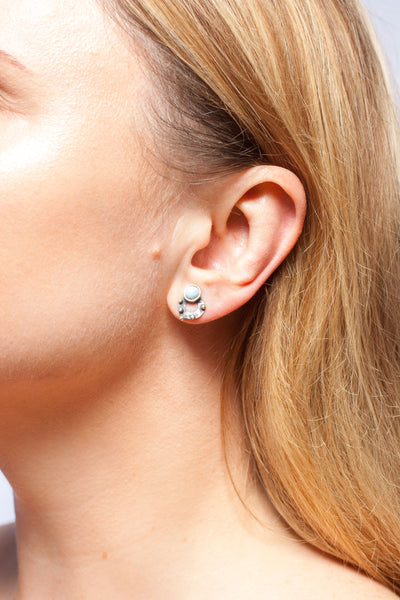 Turqoise mismatched oxidized silver earrings