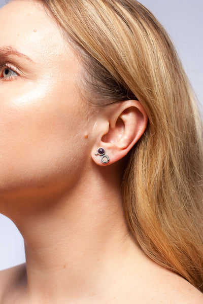 Aubergine mismatched earrings with blackened silver