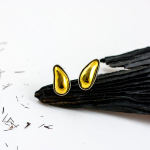 DROPS silver stud earrings with gold decorated ceramics