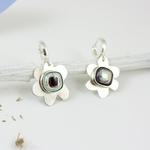 Silver dangle flower earrings with platinum decorated ceramics