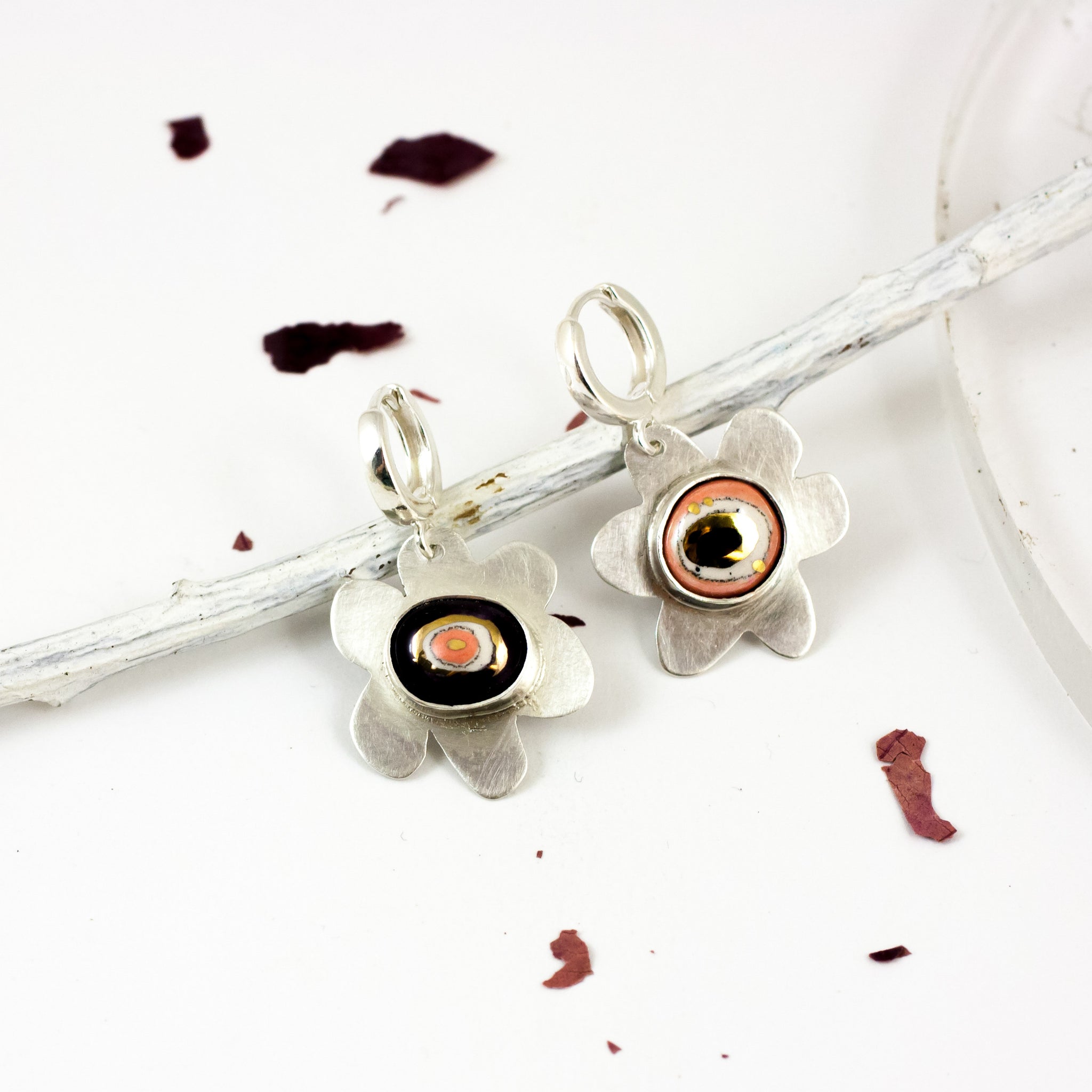 Silver dangle flower earrings with gold decorated ceramics