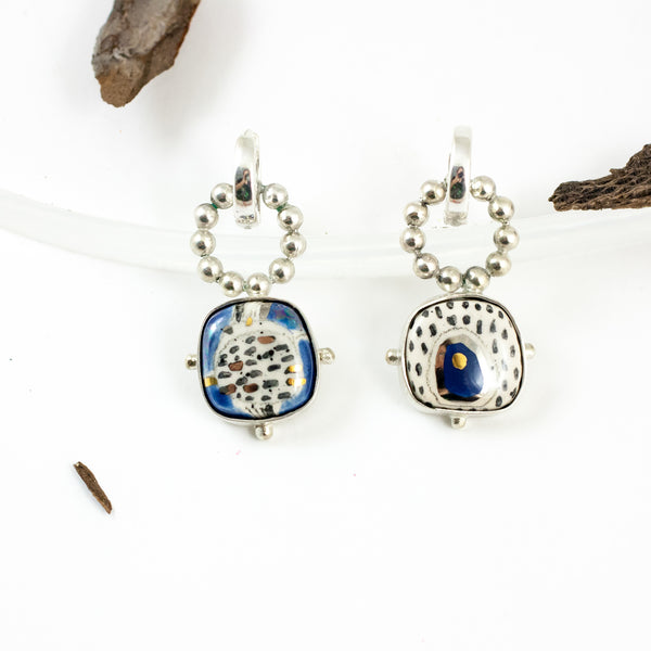 BON BON Blue and white earrings with dots