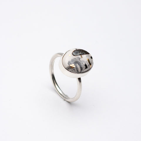 18.5 size ring HOLTY