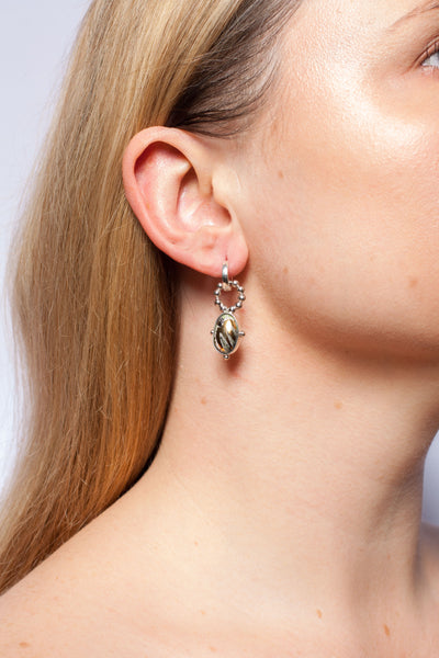 BON BON Green earrings with gold crowns