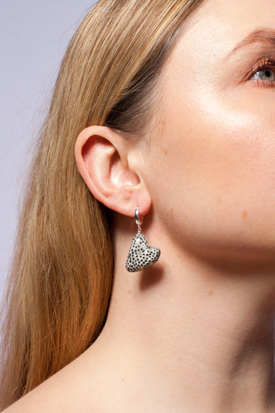 Žvaigždės ir širdelės formos kabantys auskarai