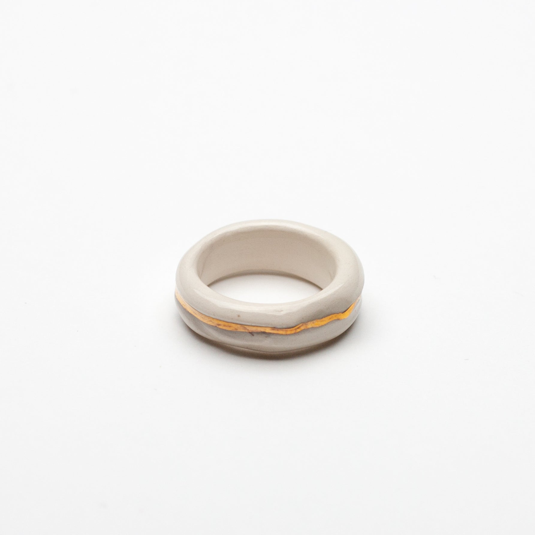 Keramikos žiedas Apate dydis 16
