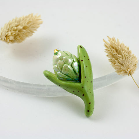 Green floral ceramic brooch