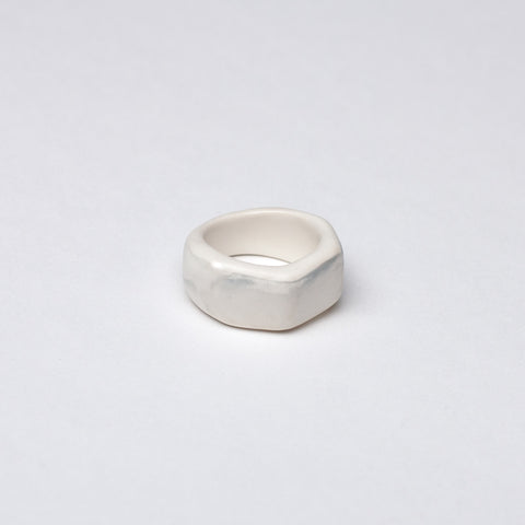 Keramikos žiedas Egeria dydis 16.5