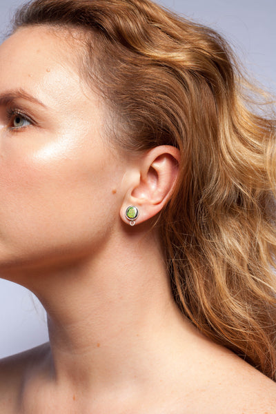 Green studs with gold-plated ceramics