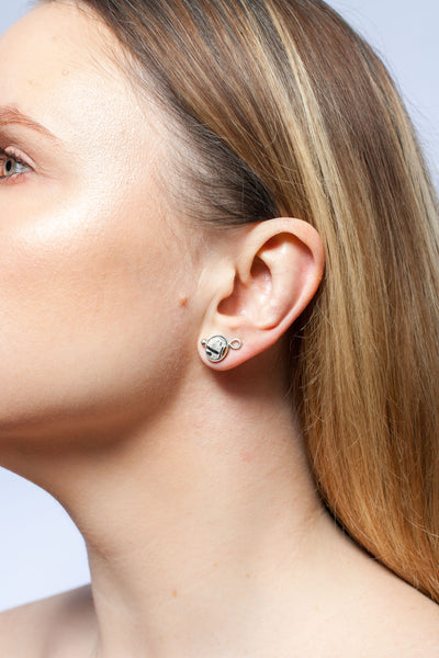 ABSTRACT auskari ar grafiskiem motīviem un sudraba detaļām