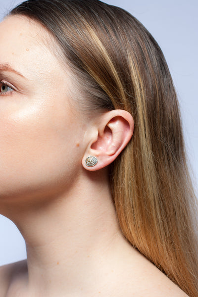 3X3 kolekcijos auskarai su keramikos širdutėmis