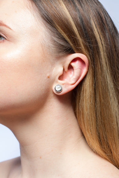 3X3 collection silver earrings with metal luster decore