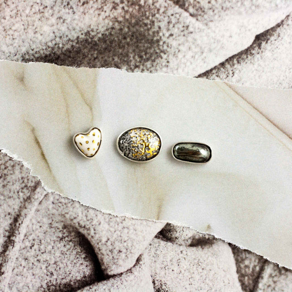 3X3 kolekcijos auskarai su keramikos širdutėmis