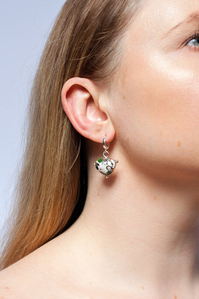 BON BON Green color dangle earrings with a gold crown